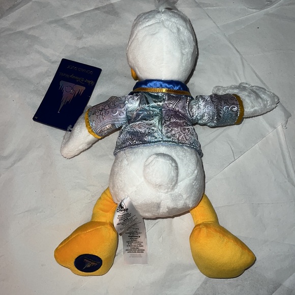 2pcs Disney Donald & Daisy Duck Walt Disney World 50th Anniversary Plushes - Picture 13 of 15